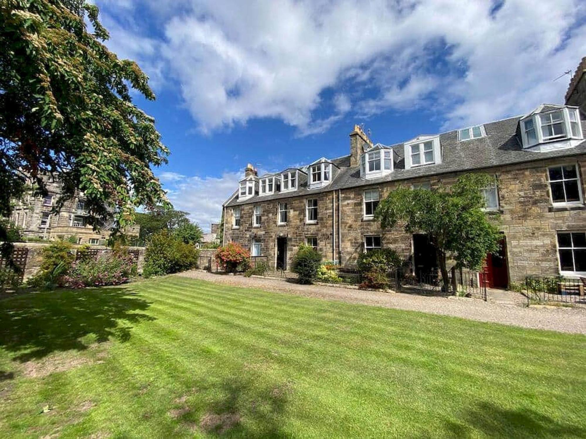 דירות סנט אנדרוס Abbotsford House מראה חיצוני תמונה